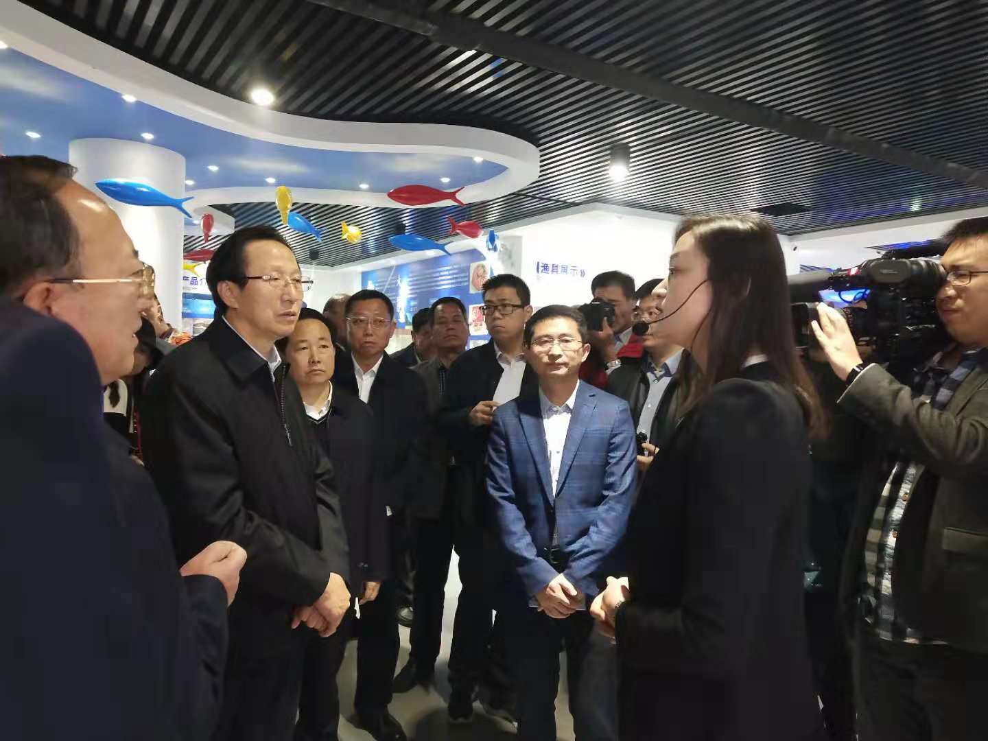 1540804446252083023.jpg 3.jpg